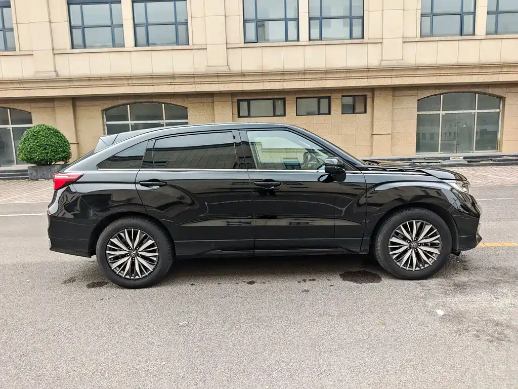 Avancier 370 TURBO 2 WD Luxury