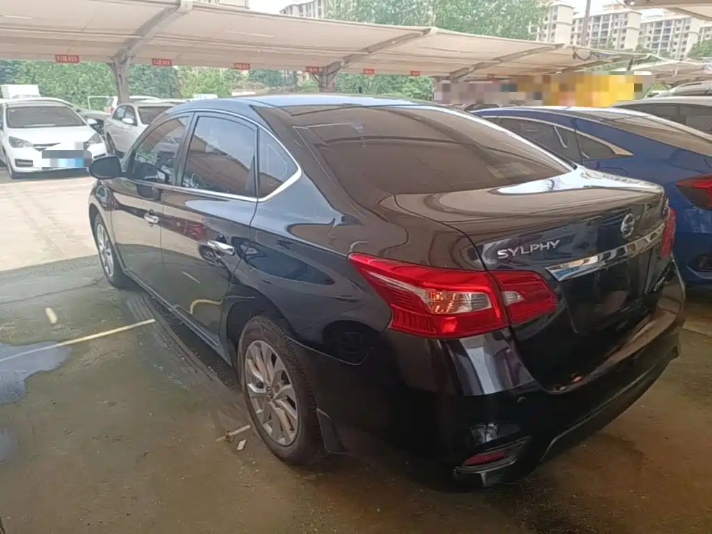 Sylphy 1.6 XL CVT Luxury