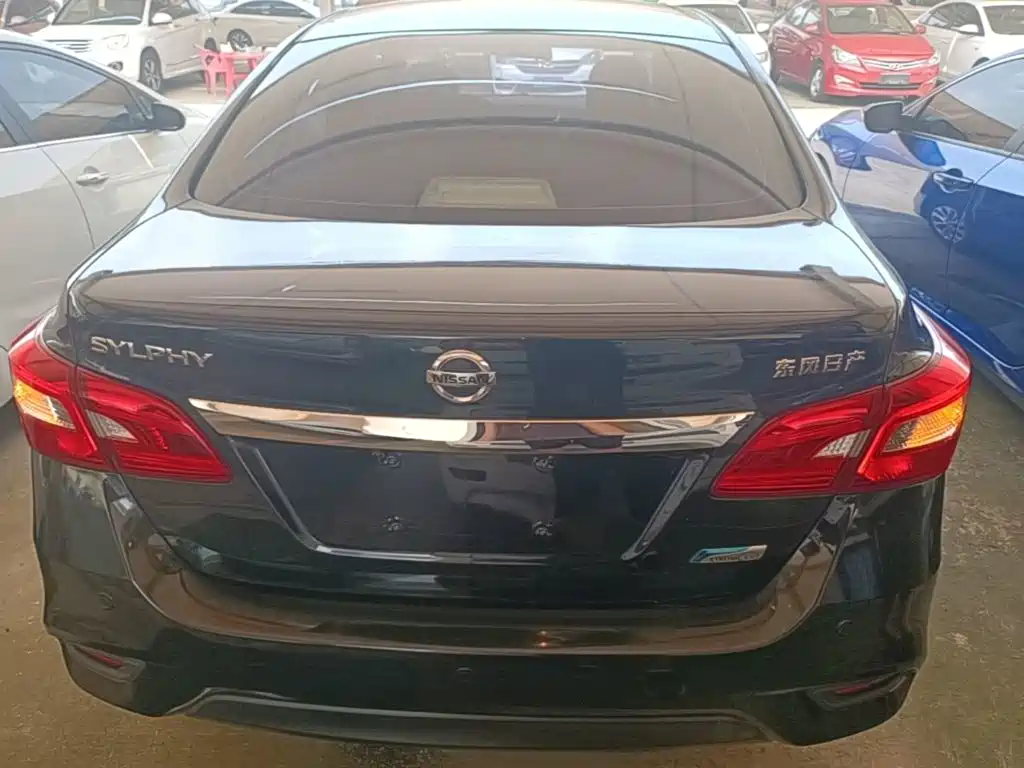 Sylphy 1.6 XL CVT Luxury