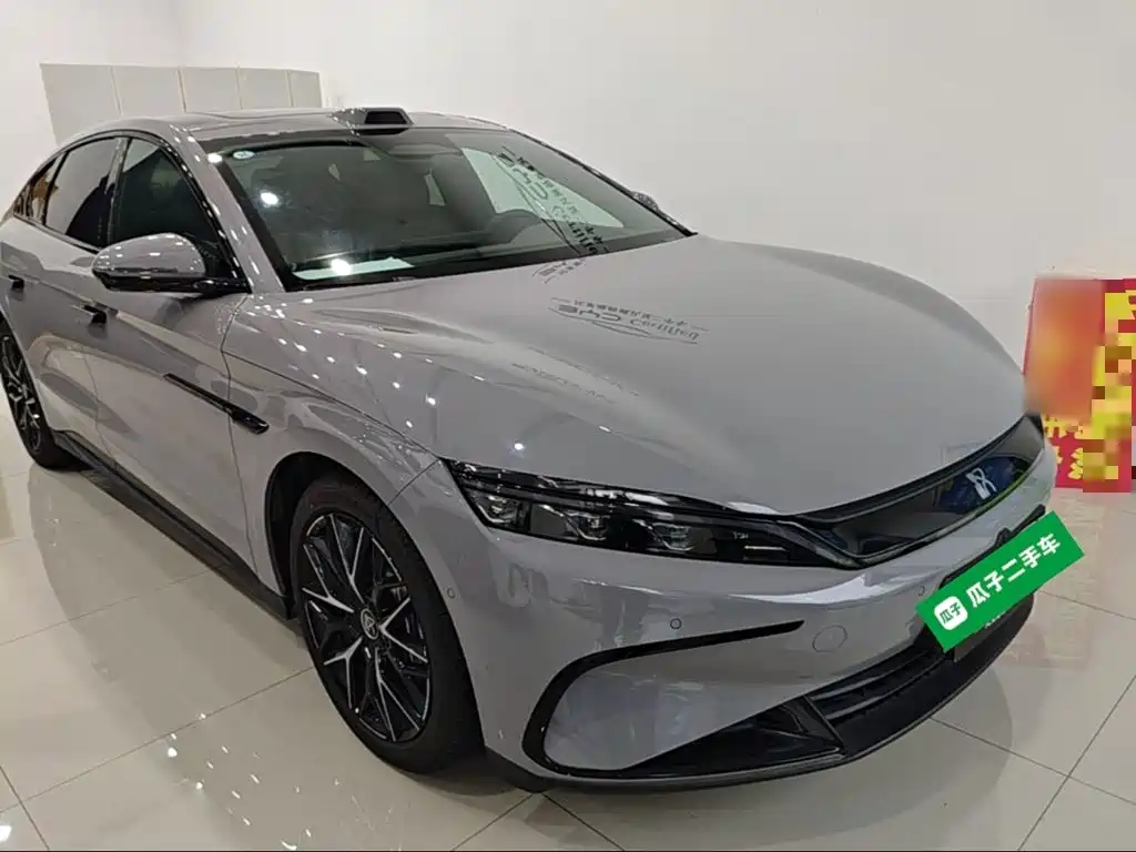 Han DM-i Smart Drive 125 KM Honored