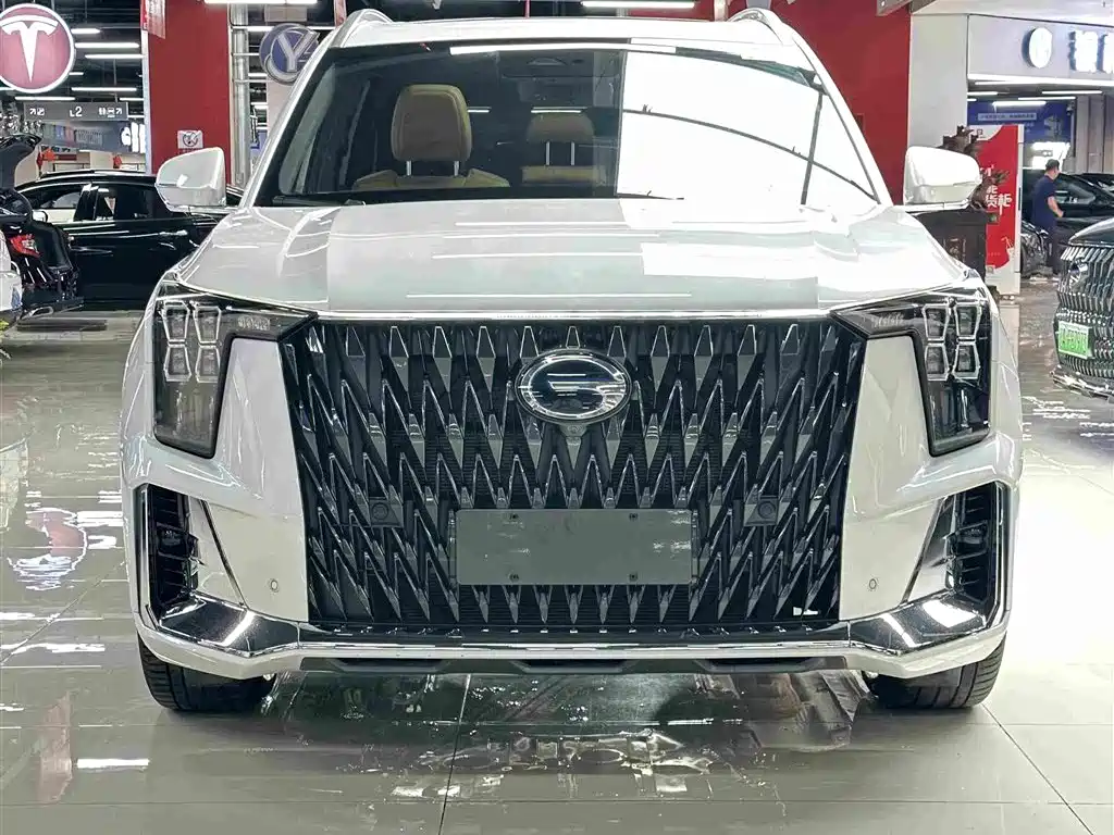Trumpchi ES9 PHEV 143 km Max