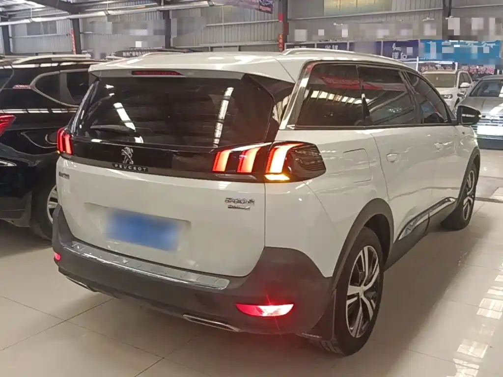 Peugeot 5008 380 THP 5-seat Elite