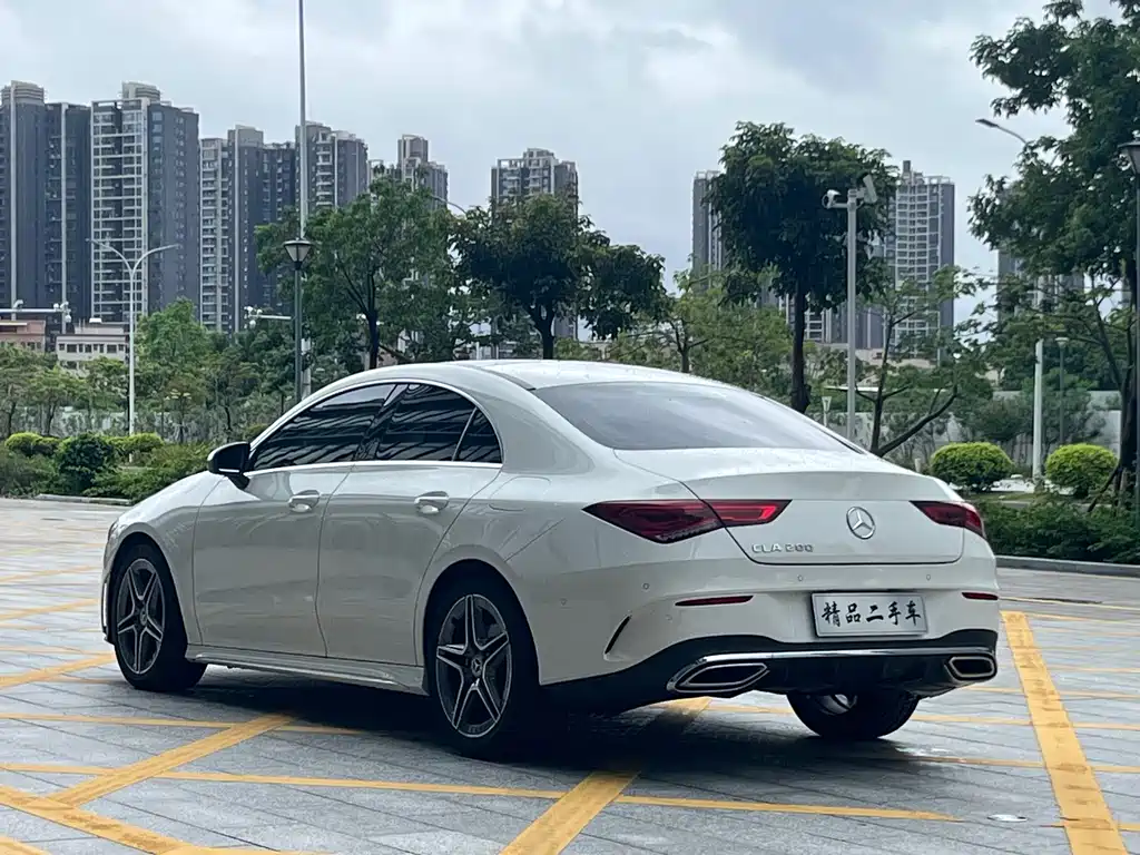 Mercedes-Benz CLA (Import) CLA 200
