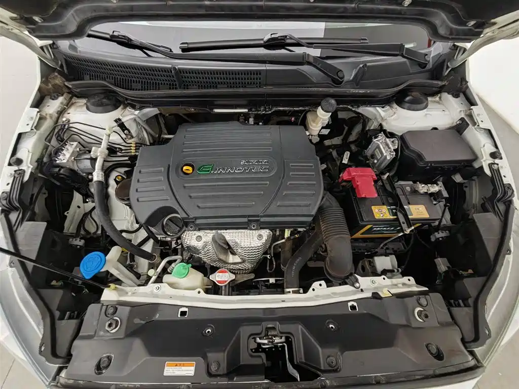 SX4 S-Cross 骁途 2017款 1.6 L CVT两驱都市进取型