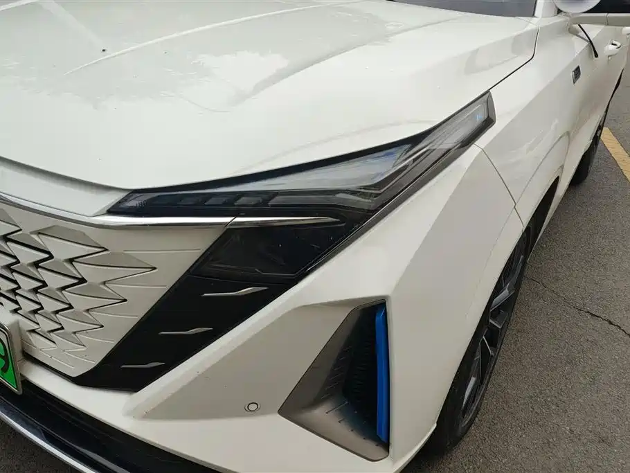 Changan Oshan Z6 NEV Smart Electric iDD 150 KM Flagship PLUS