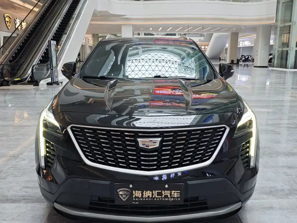 Cadillac XT4 28 T 2 WD Luxury