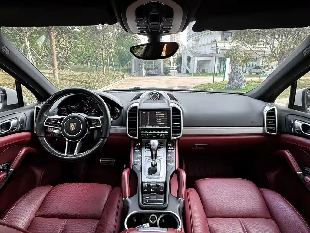 Cayenne Cayenne Platinum Edition 3.0 T