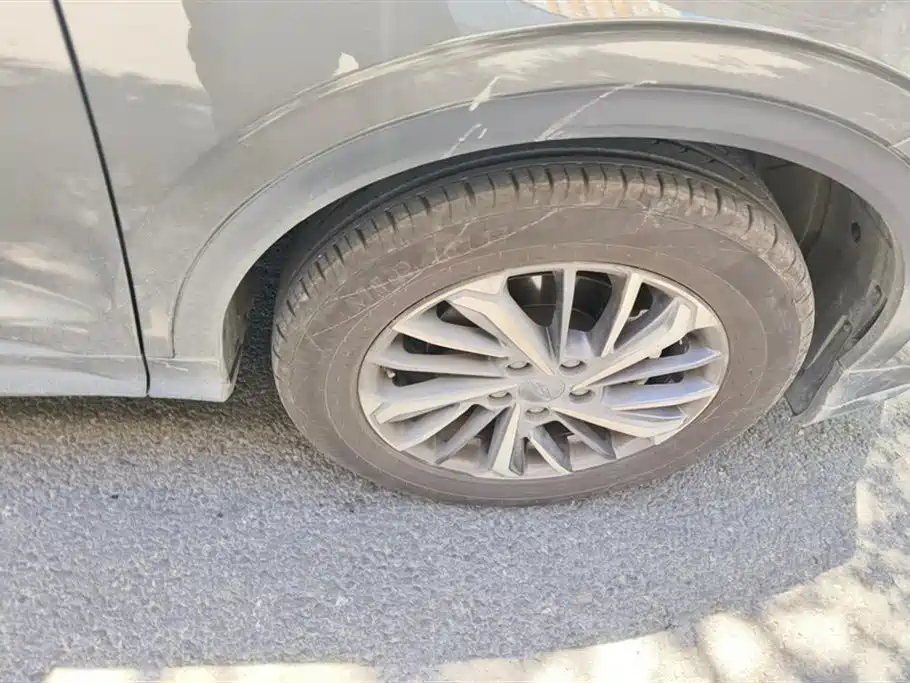 Binyue 1.4 T Manual Gold