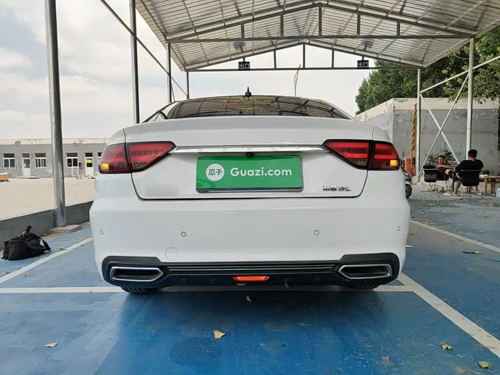 Emgrand GL 1.8 L Manual Elite Connected