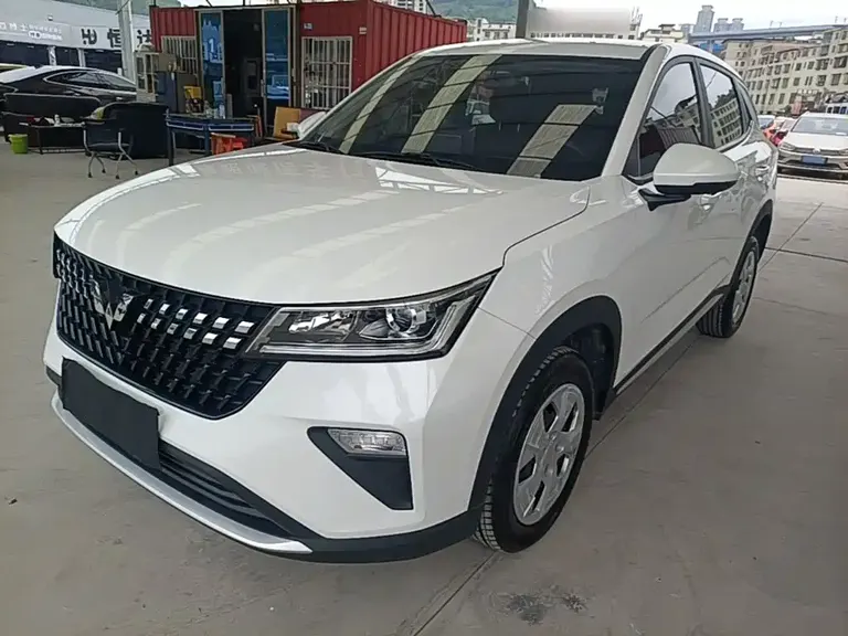 Wuling Xingchi 1.5 L CVT Smooth Cool
