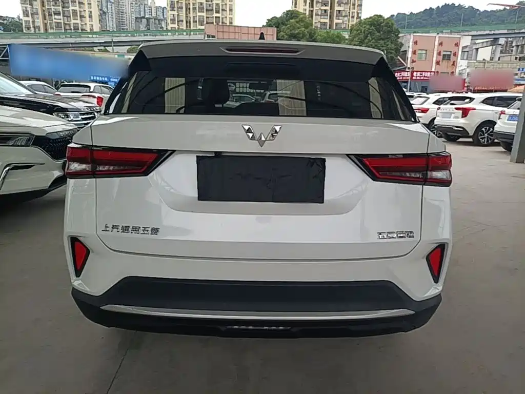 Wuling Xingchi 1.5 L CVT Smooth Cool