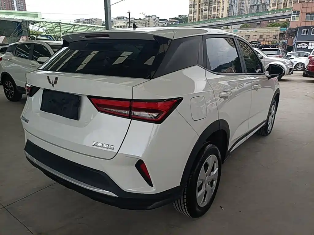 Wuling Xingchi 1.5 L CVT Smooth Cool