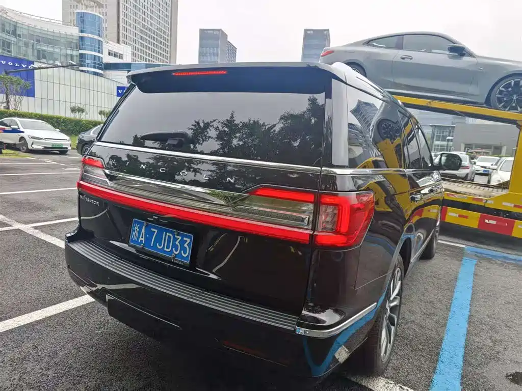 Navigator 3.5 T Honor Shine CN-VI