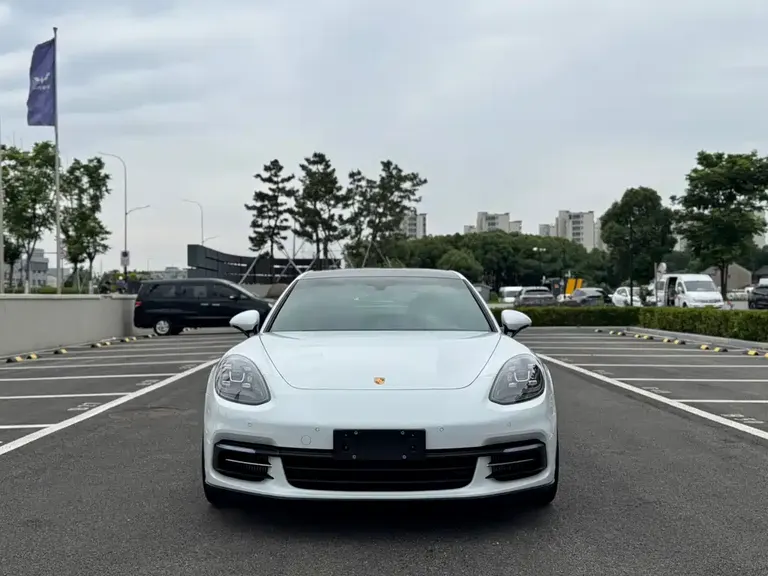 Porsche Panamera Panamera Executive Extended 2.9 T