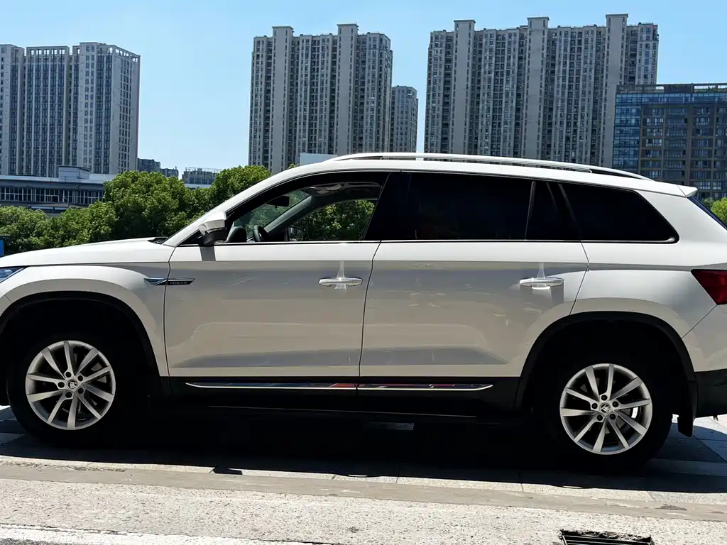Kodiaq TSI330 5-seat 2 WD Comfort