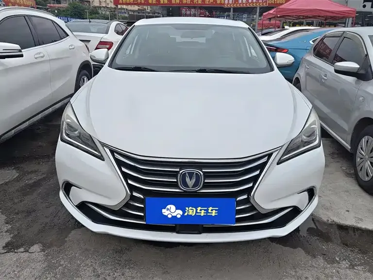 Changan Eado 逸动 2018款 高能版 1.6 L GDI 手动锐锋型 国V