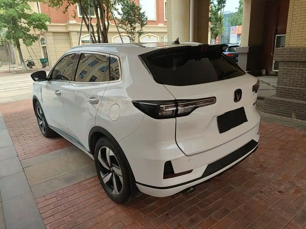 Changan CS55 PLUS 3 rd Gen 1.5 T DCT Outstanding