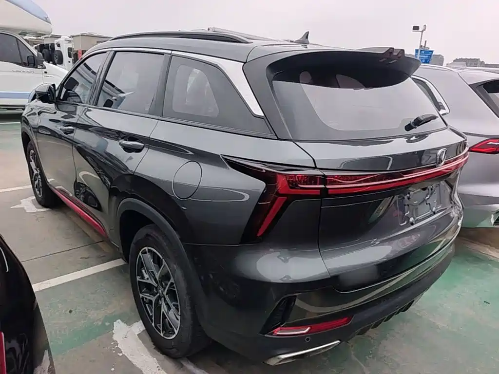 Changan CS75 PLUS 2 nd Gen 1.5 T Auto Distinguished