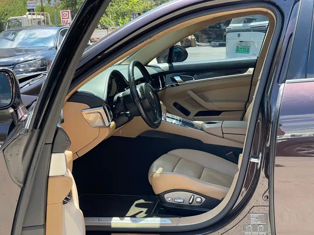 Panamera Panamera 4 Platinum Edition 3.6 L