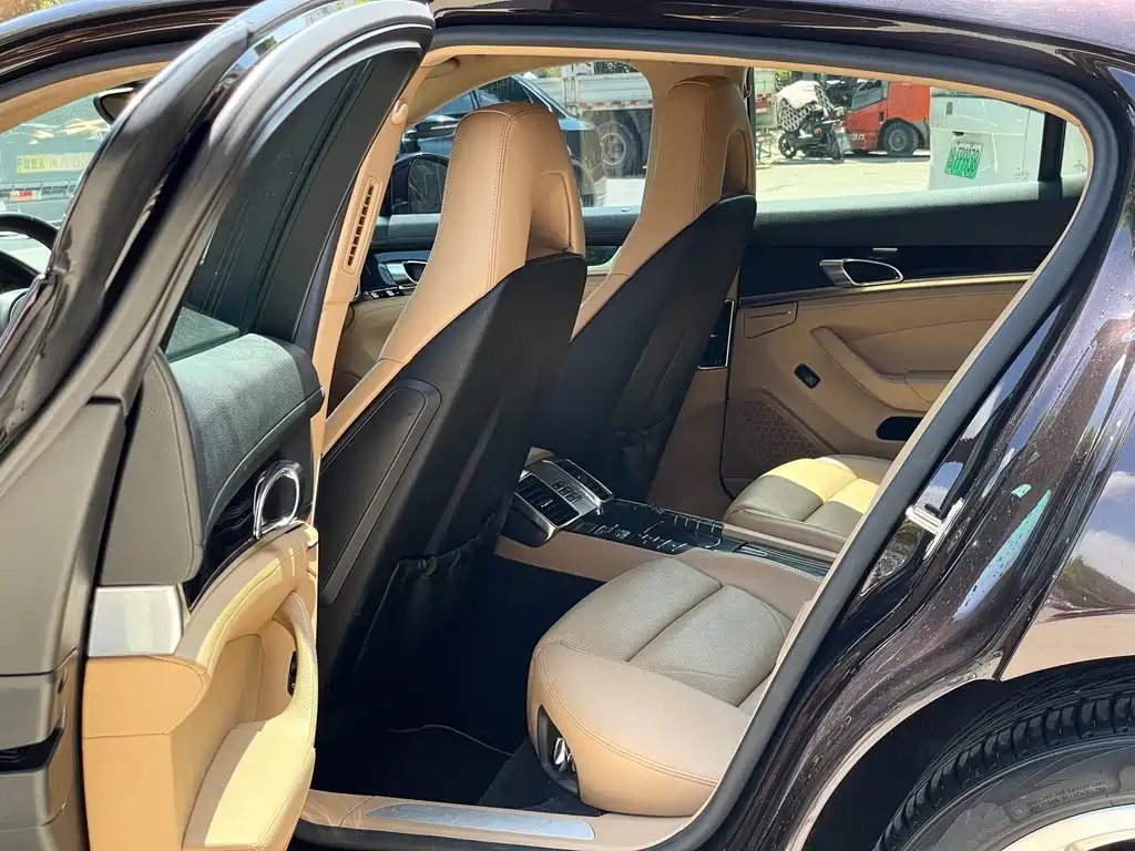Panamera Panamera 4 Platinum Edition 3.6 L