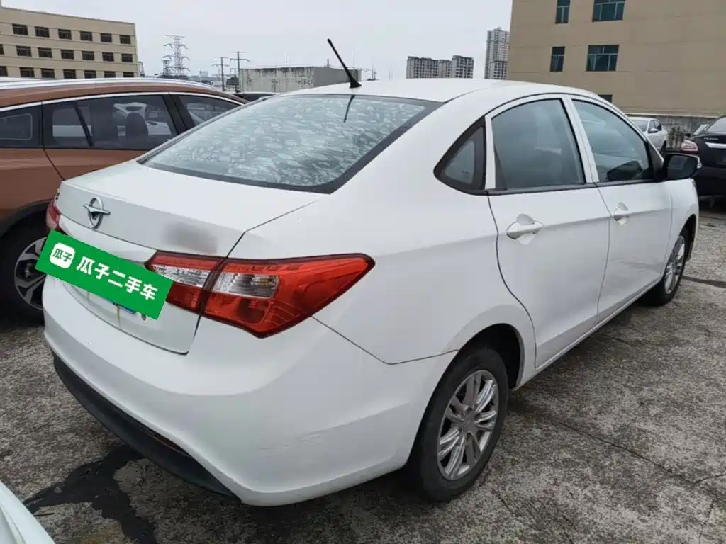 Haima M3 海马M3 2017款 1.5 L 手动时尚型