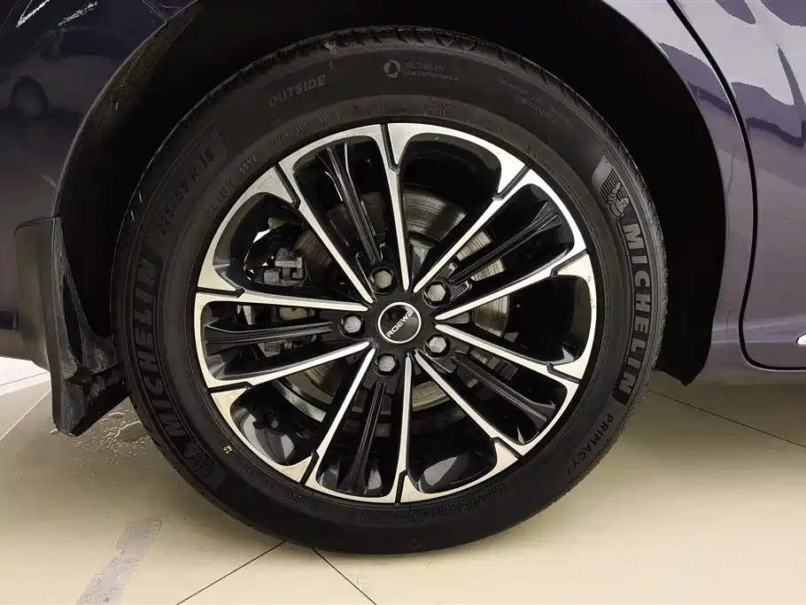 Roewe iMAX8 400 TGI