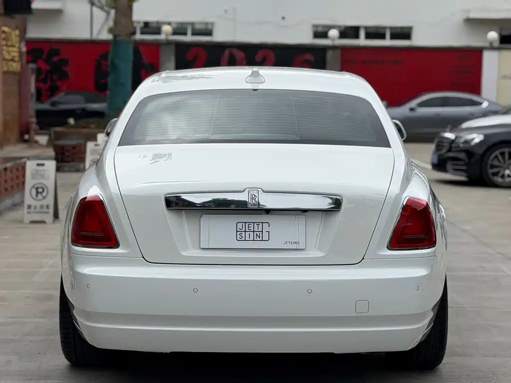 Ghost 6.6 T Standard Wheelbase