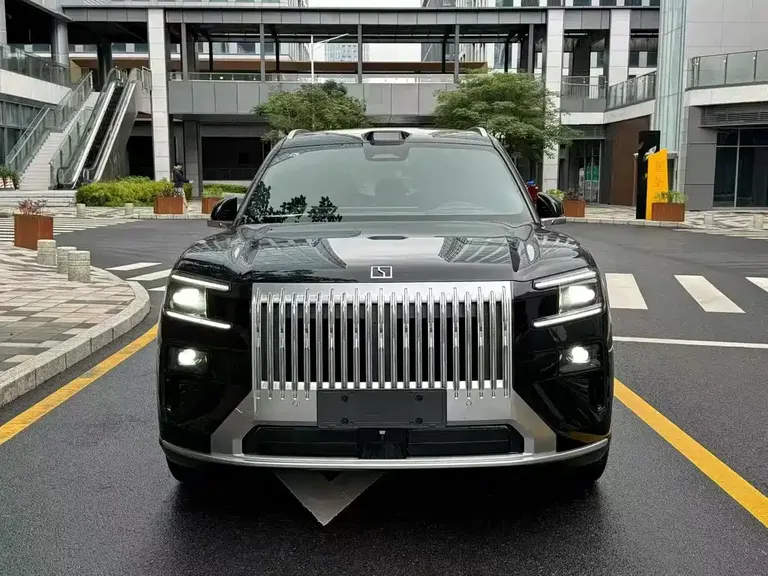 Zeekr 极氪8 X 极氪8 X 2026款 Ultra+版 70 kWh