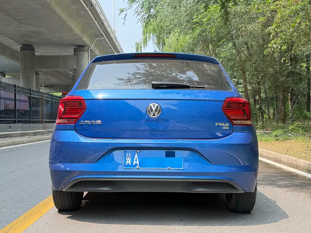 Polo Plus 1.5 L Auto Colorful Tech