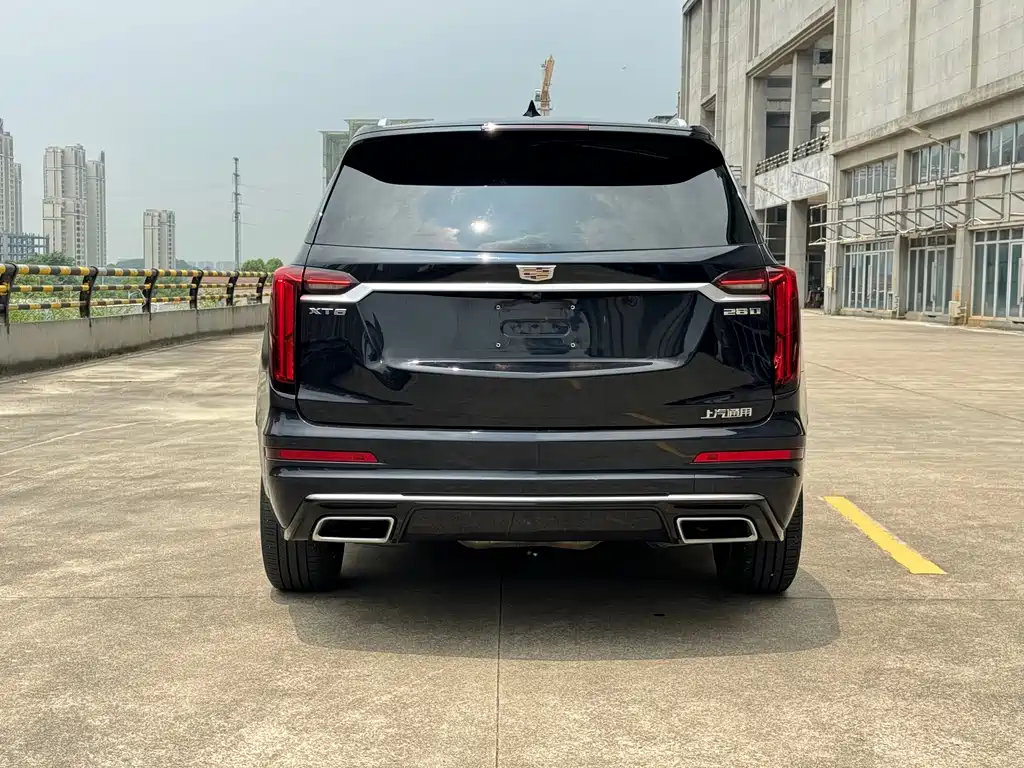 Cadillac XT6 凯迪拉克XT6 2020款 改款 28 T 七座豪华型