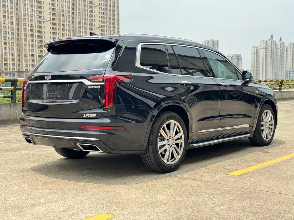 Cadillac XT6 凯迪拉克XT6 2020款 改款 28 T 七座豪华型