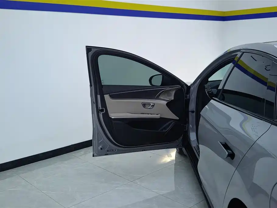 Han DM-i Smart Drive 125 KM Lidar Flagship