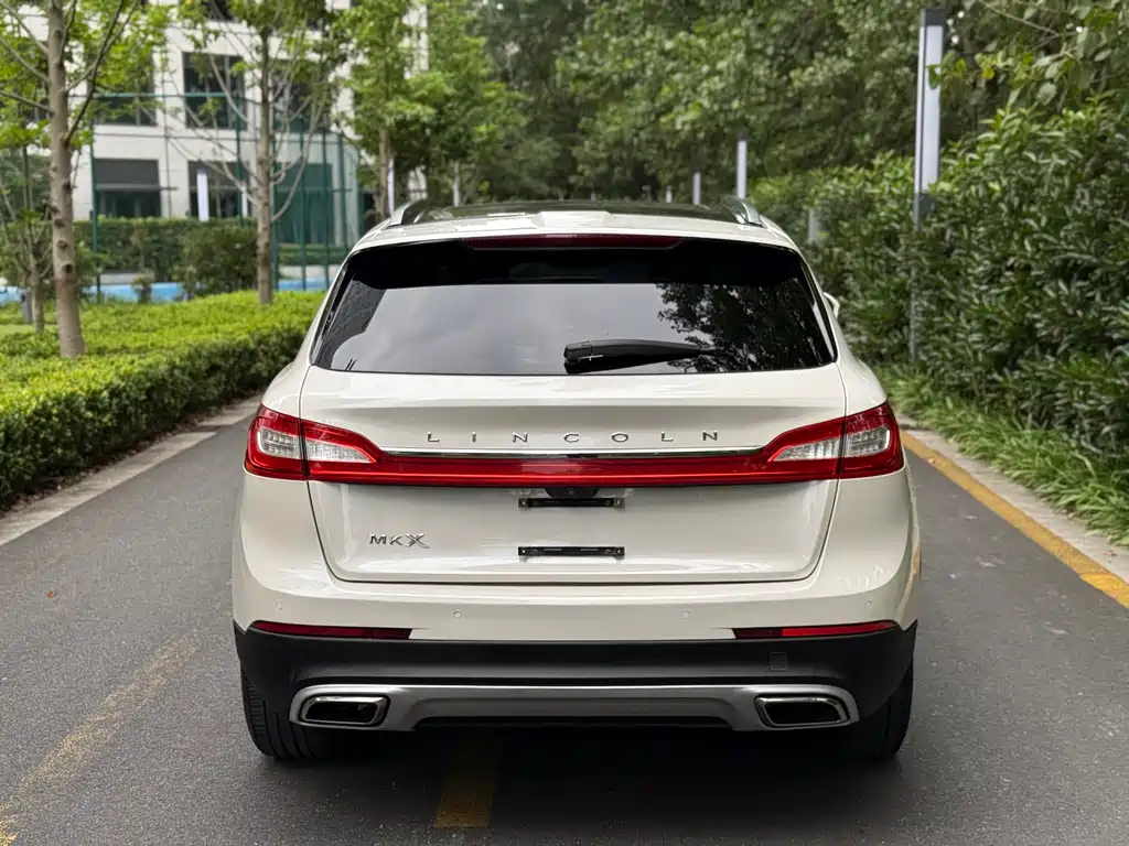 Lincoln MKX 2.0 T 4 WD Graceful