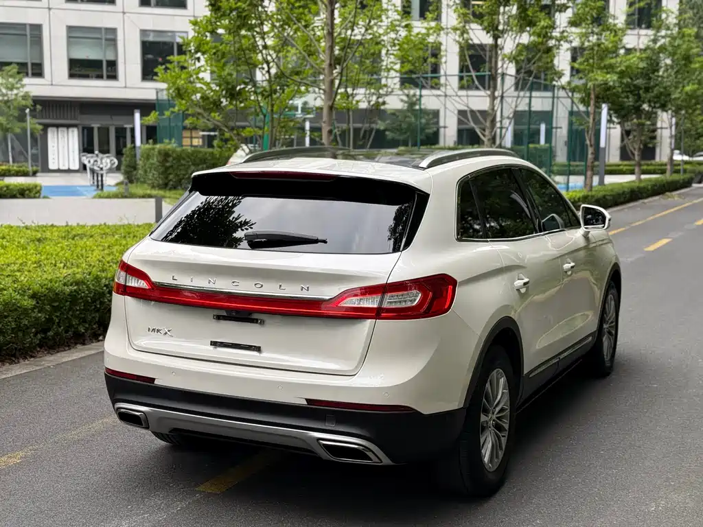 Lincoln MKX 2.0 T 4 WD Graceful