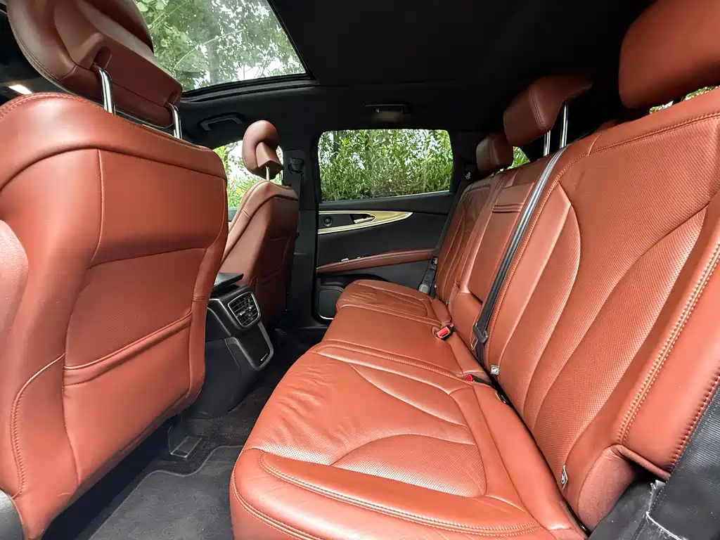 Lincoln MKX 2.0 T 4 WD Graceful