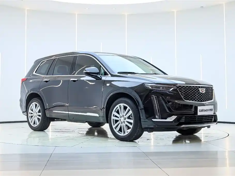 Cadillac XT6 凯迪拉克XT6 2022款 2.0 T 七座四驱豪华型标准版