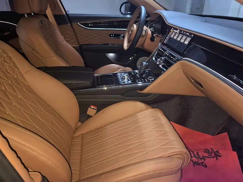 Flying Spur 4.0 T V8 Elegant Degree