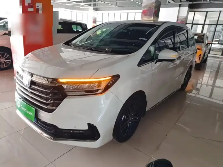 Honda Odyssey 2.0 L e:HEV Sharp· Shine Enjoyment