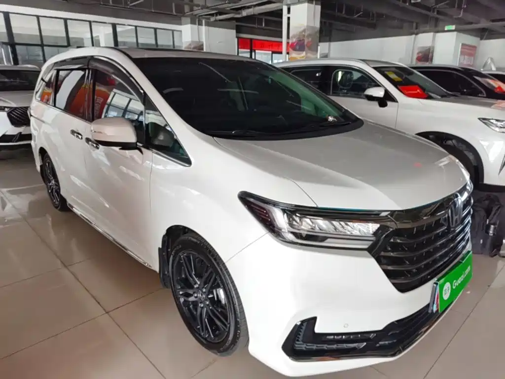 Odyssey 2.0 L e:HEV Sharp· Shine Enjoyment