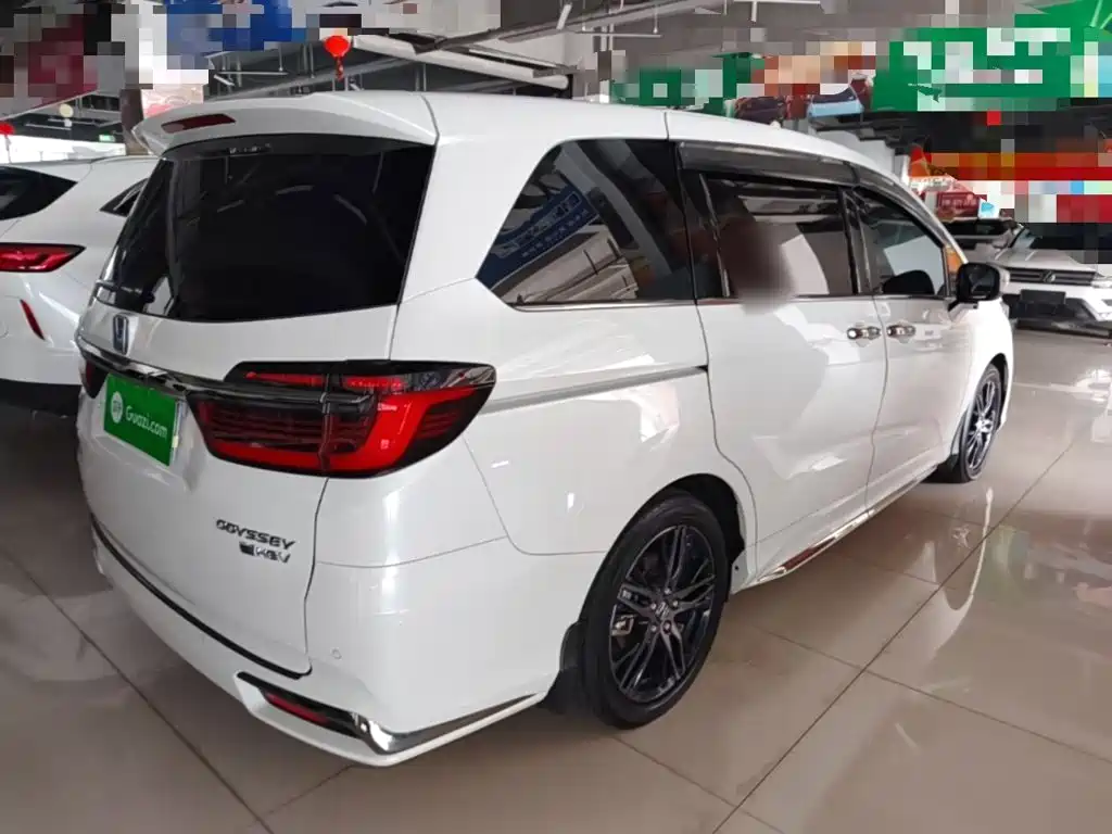 Odyssey 2.0 L e:HEV Sharp· Shine Enjoyment