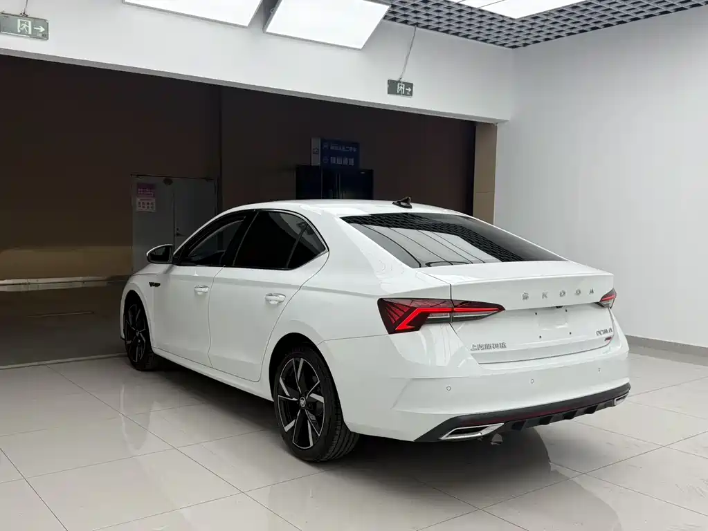 Octavia Facelift PRO TSI280 Premium