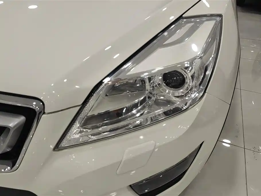 Senova X65 2.0 T Auto Comfort