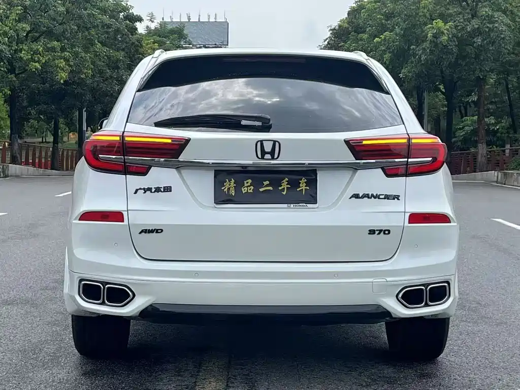 Avancier 370 TURBO 4 WD Premium