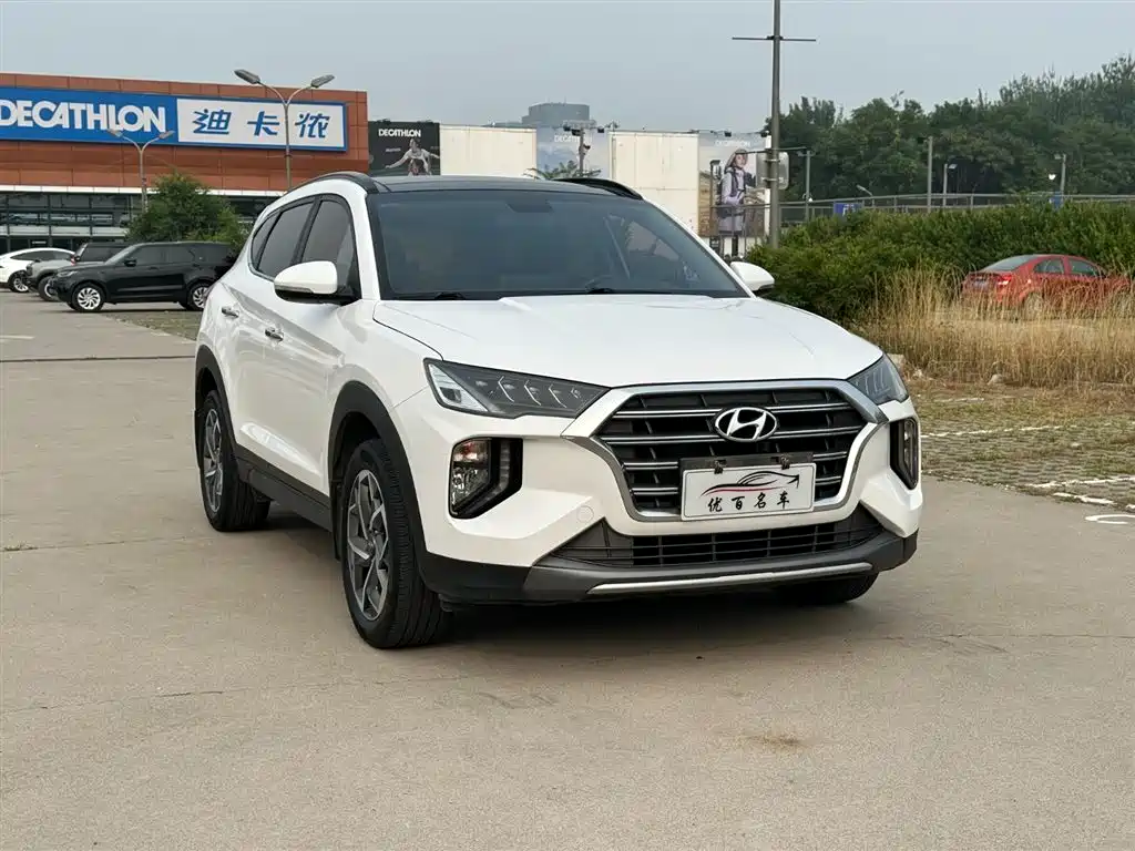 Tucson 280 TGDi DCT 2 WD Fashion CN-VI