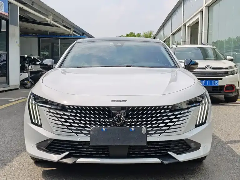 Peugeot 508 508 L 400 THP Control Flagship