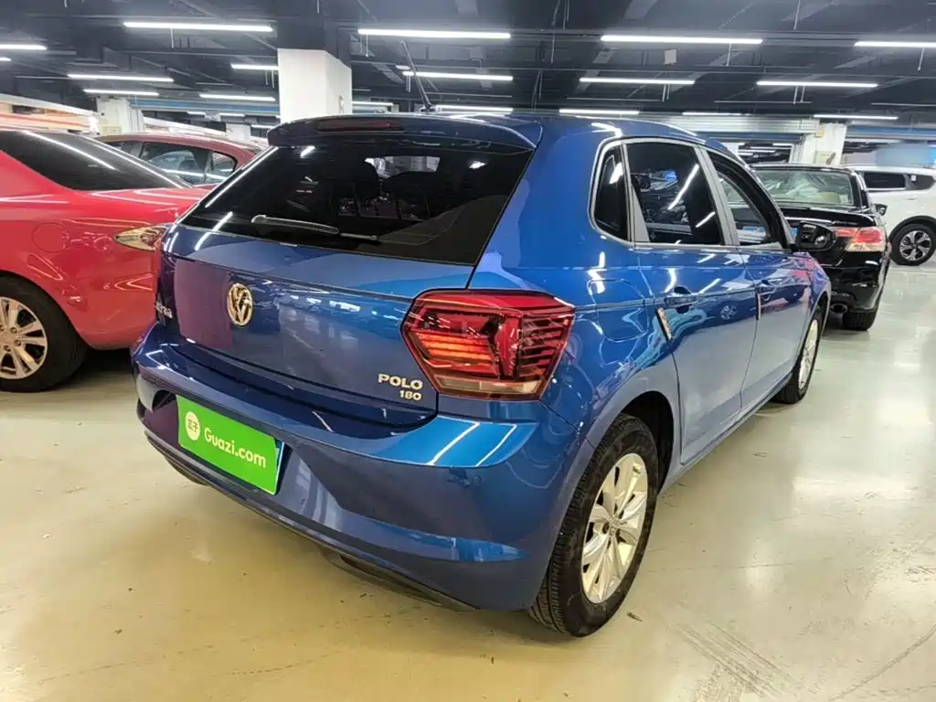 Polo Plus 1.5 L Auto Colorful Tech