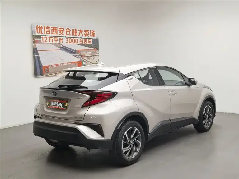 Toyota C-HR 丰田C-HR 2021款 双擎 2.0 L E-CVT豪华版