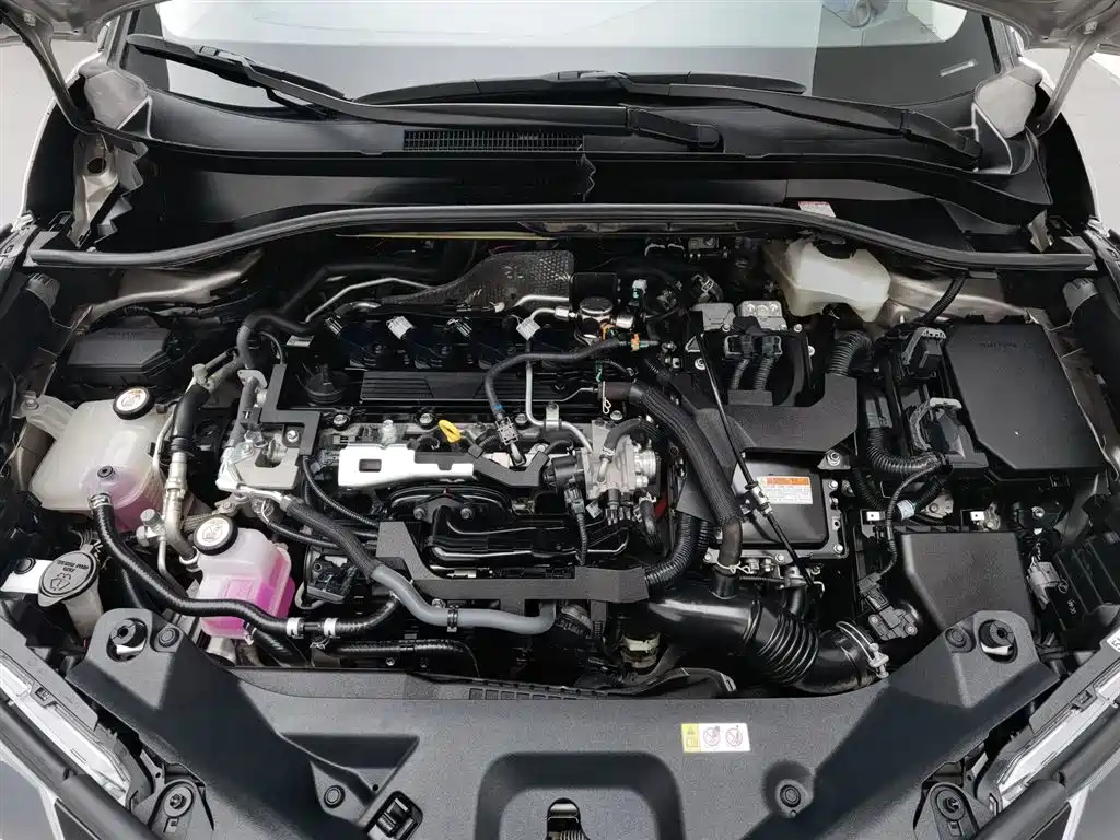 Toyota C-HR 丰田C-HR 2021款 双擎 2.0 L E-CVT豪华版