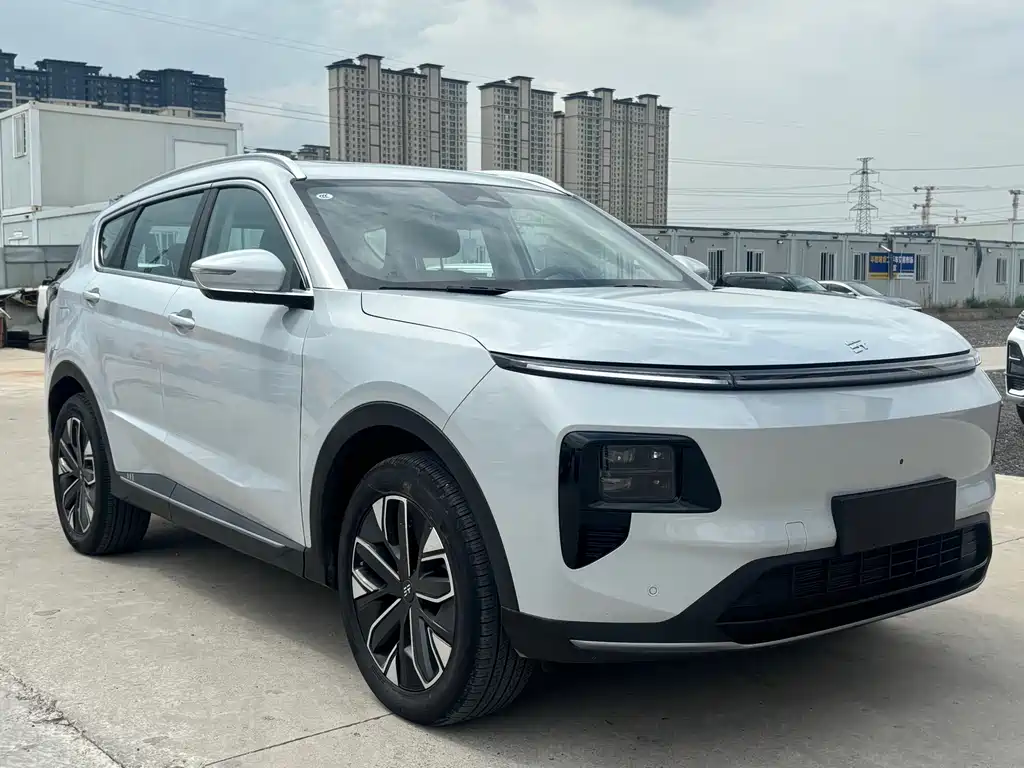 Jetour Shanhai L7 1.5 T 120 km ULTRA 7-seat