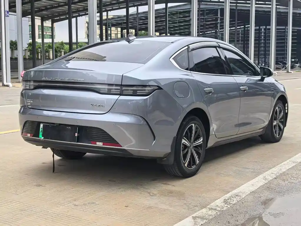 Destroyer 05 Glory DM-i 120 KM Luxury